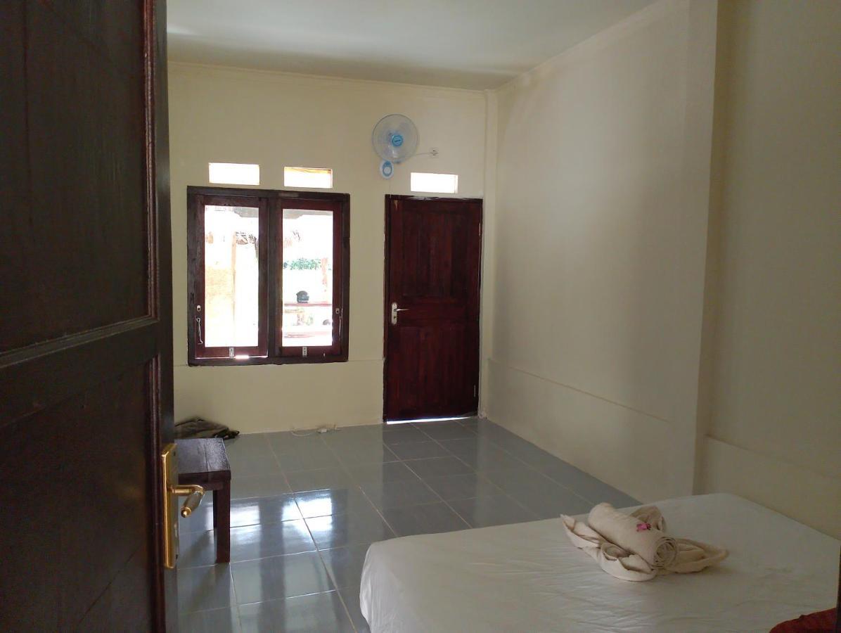 Mbe Baleng Ku Hotel Mangsit Buitenkant foto