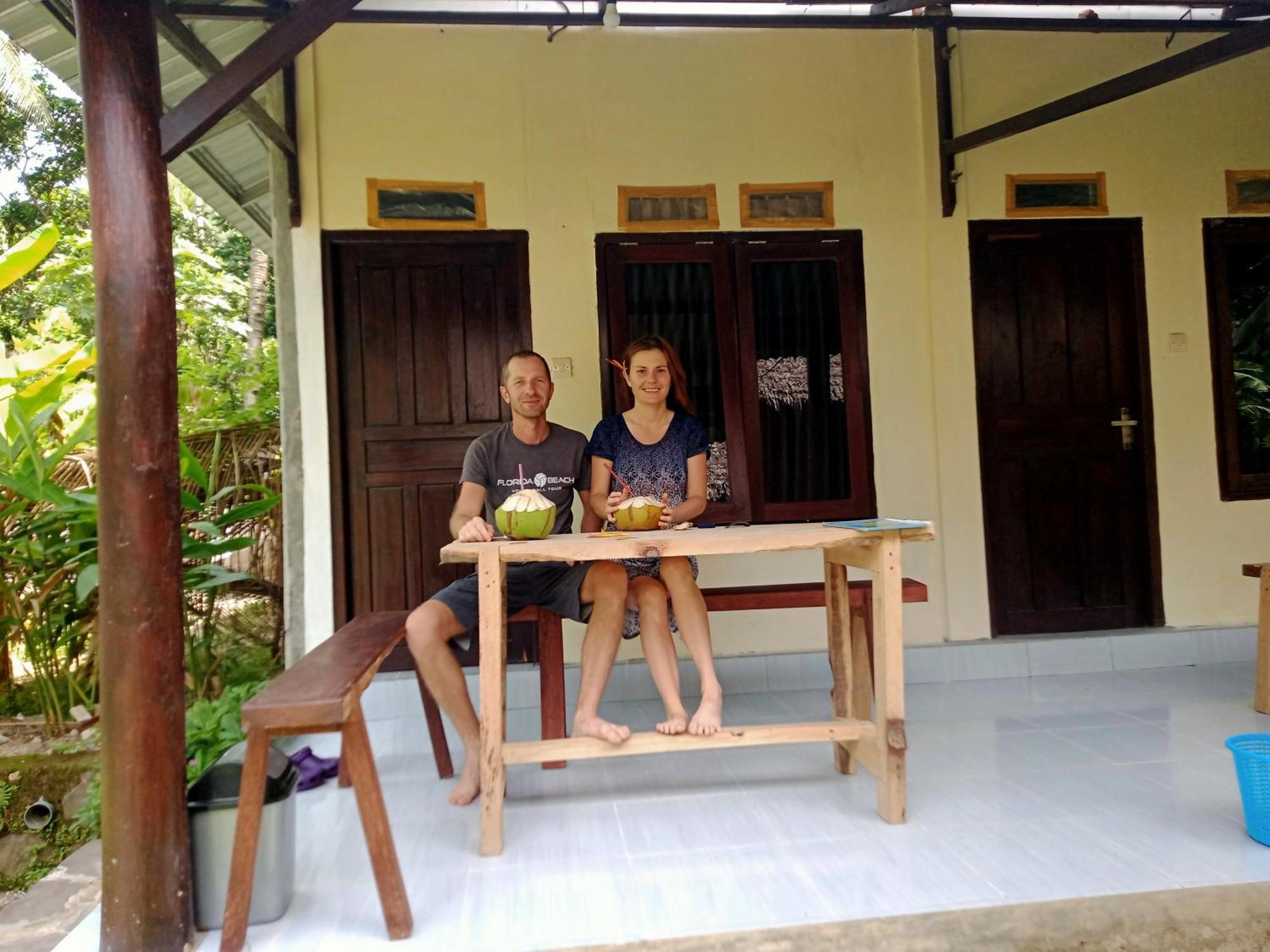 Mbe Baleng Ku Hotel Mangsit Buitenkant foto