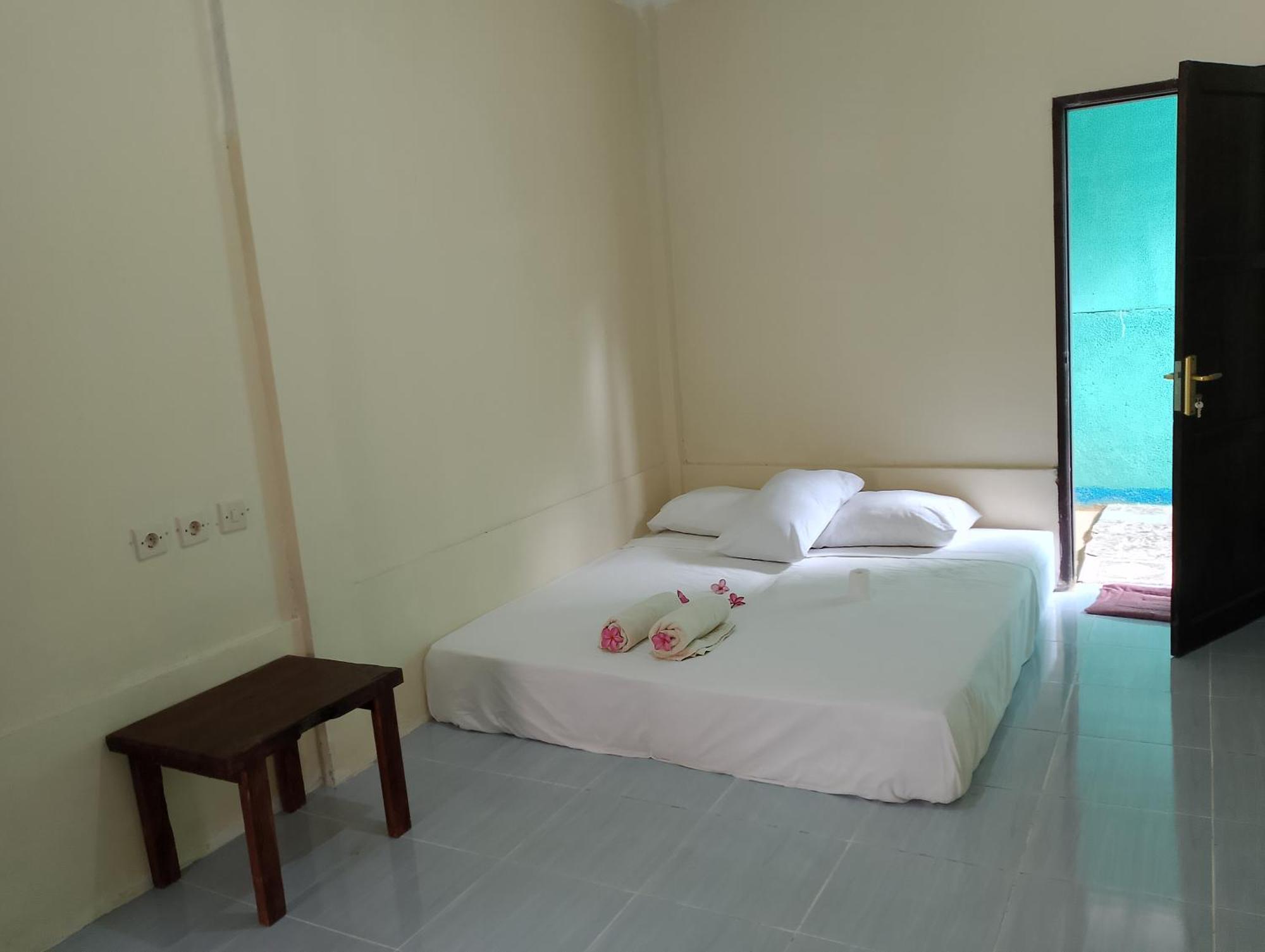 Mbe Baleng Ku Hotel Mangsit Buitenkant foto